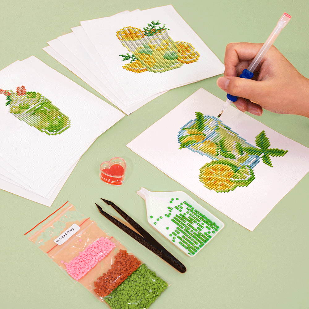 Set of 12 Juice and Shakes - Mini Diamond Painting Kit