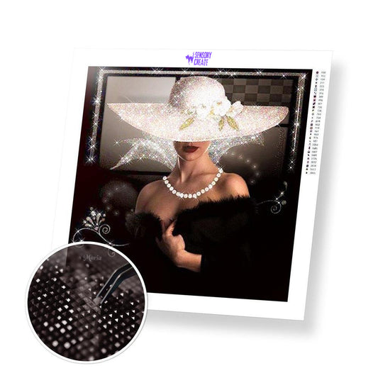 Lady in Diamonds - Diamond Painting Kit